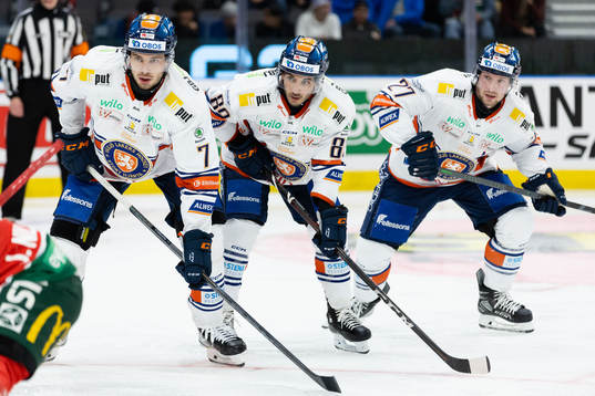 Växjös Hardy Häman Aktell, Jayden Halbgewachs och Martin