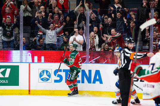 Frölundas Anthony Greco jublar