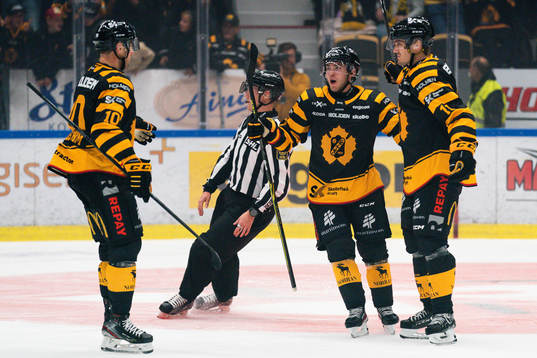 Skellefteås Joakim Lindström, Andreas Wingerli och Max