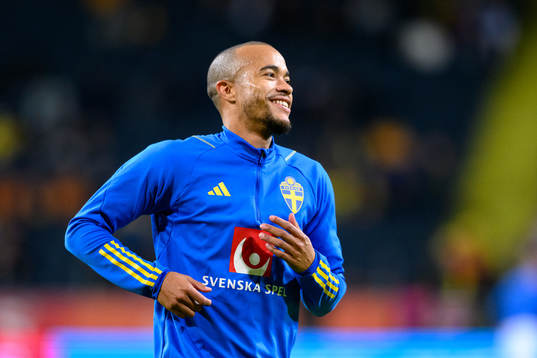 Robin Quaison of Sweden