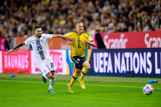 Petar Stojanovic of Slovenia and Ludwig Augustinsson of