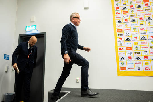 Head coach Janne Andersson of Sweden arrives at the press