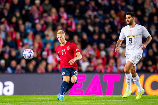 Andreas Hanche-Olsen of Norway and Aleksandar Mitrovic of