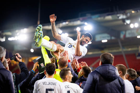 Aleksandar Mitrovic of Serbia celebrate