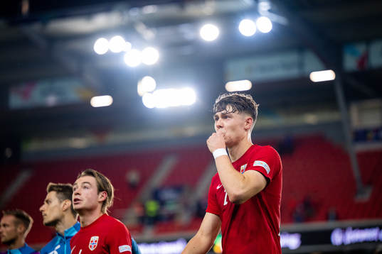 Jørgen Strand Larsen of Norway looks dejected