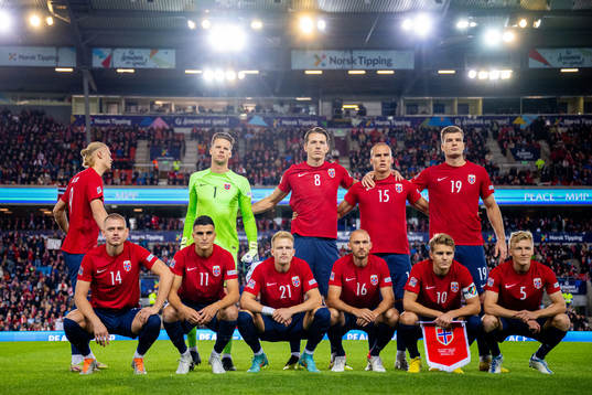 The staring eleven of Norway poses for a team photo ahead