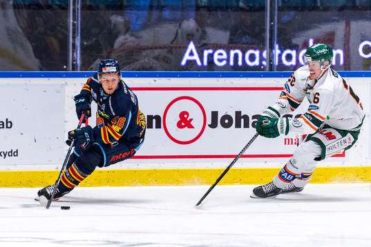 Djurgårdens Tim Söderlund och Kristianstads Jakob