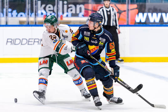 Kristianstads Theodor Pistek och Djurgårdens David Blomgren