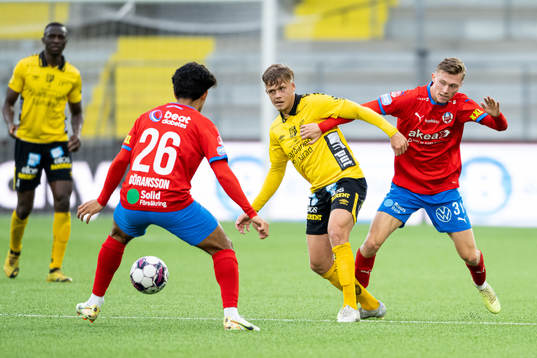 Elfsborgs Kevin Holmén och Helsingborgs Anton Nilsson