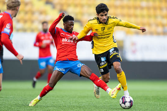 Helsingborgs Joseph Amoako och Elfsborgs Ahmed Qasem