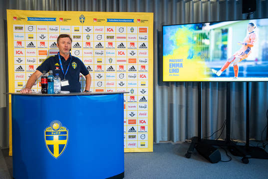 Head coach Peter Gerhardsson of the Swedish women's