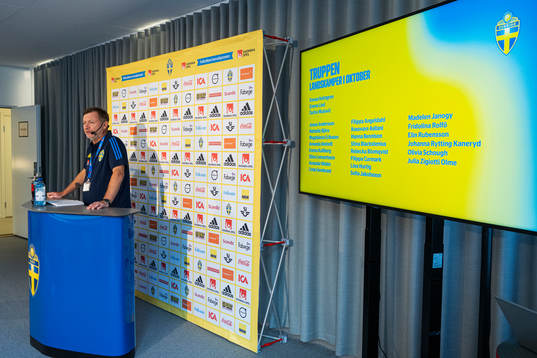 Head coach Peter Gerhardsson of the Swedish women's