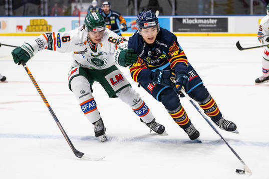 Djurgårdens Liam Öhgren och Kristianstads Theo Nordlund