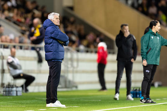 Head coach Gerard Precheur of Paris Saint Germain