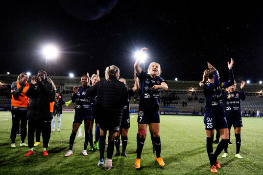 Fiona Brown of FC Rosengård celebrate