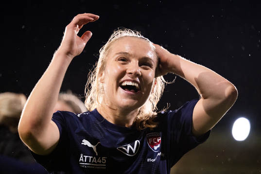 Fiona Brown of FC Rosengård celebrate
