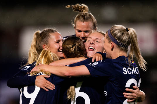 Mimmi Larsson of FC Rosengård celebrate with team mates