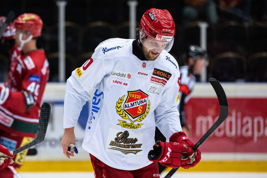 Almtunas Mattias Johansson deppar