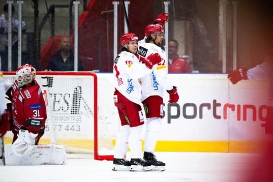 Almtunas Viktor Hertzberg jublar