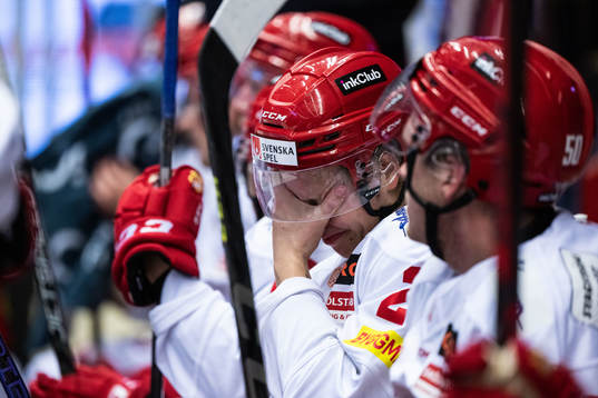 Almtunas Mikkel Öby Olsen deppar