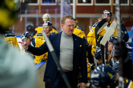 Södertäljes tränare Magnus Bogren