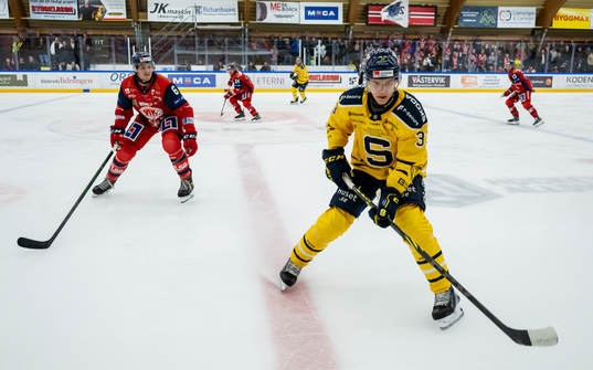 Västerviks Daniel Brickley och Södertäljes Filiph Engsund