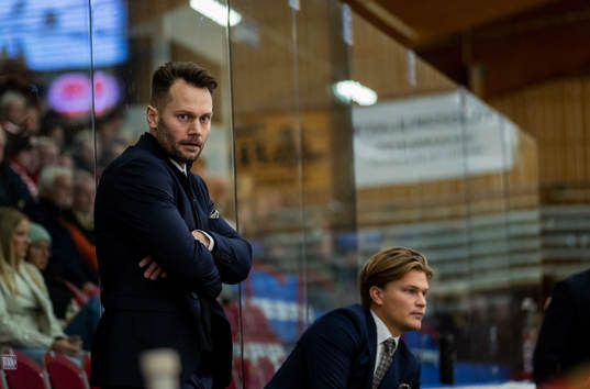Västerviks tränare Martin Gudmundsson deppar