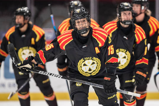 Brynäs Lara Stalder jublar