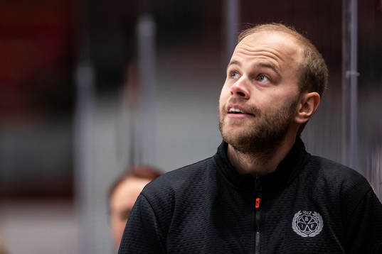 Brynäs tränare Filip Eriksson