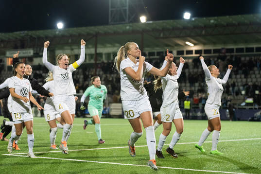 Rosengårds Hanna Stenberg jublar