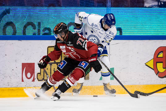 Örebros Oliver Eklind och Leksands Mikael Ruohomaa