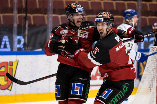 Örebros Oliver Eklind jubel