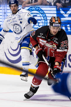 Örebros Philip Holm