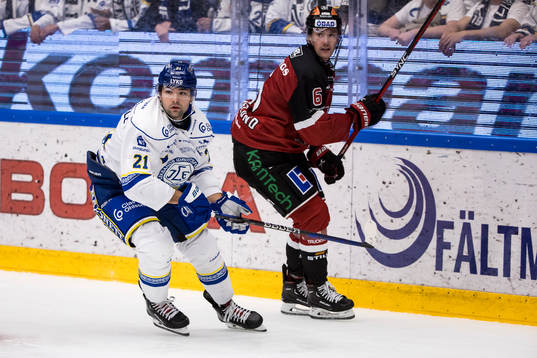 Leksands John Quenneville och Örebros Filip Berglund