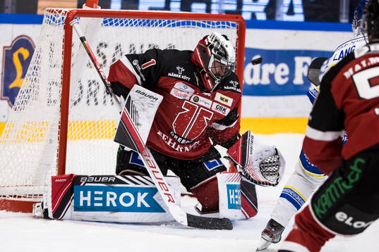Örebros målvakt Jhonas Enroth