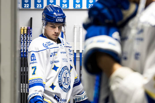 Leksands Marcus Karlberg innan ishockeymatchen i SHL mellan