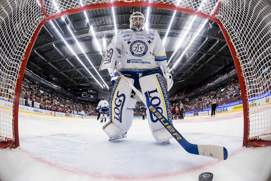 Leksands målvakt Kasimir Kaskisuo deppar