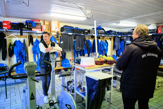 Värnamos Marcus Antonsson och assisterande tränare Jonas