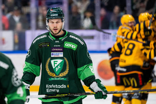 Färjestads Theodor Lennström deppar 1-3
