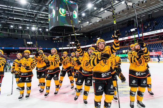 Skellefteås spelare jublar