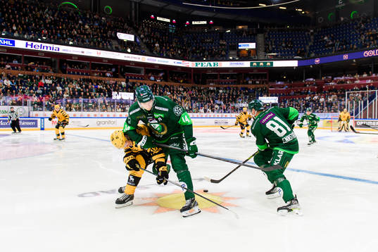 Skellefteås Linus Lindström och Färjestads Victor Ejdsell