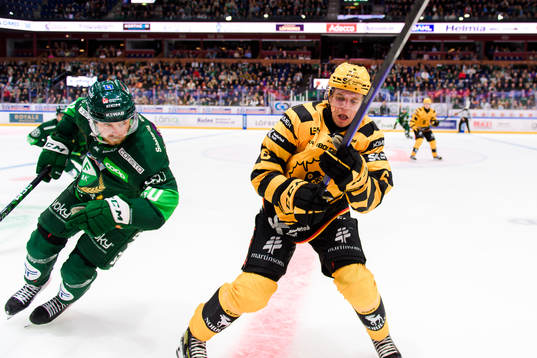 Färjestads Marcus Westfält och Skellefteås Måns