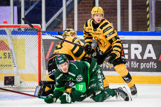 Färjestads Joakim Nygård och Skellefteås Måns Forsfjäll