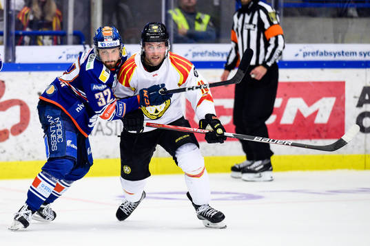 Växjös Lukas Bengtsson och Brynäs Johan Larsson