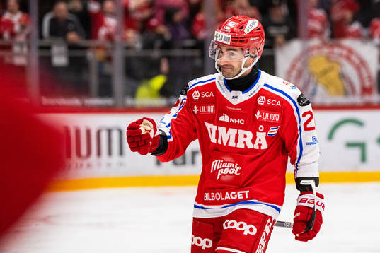 Timrås Joseph Laleggia jublar