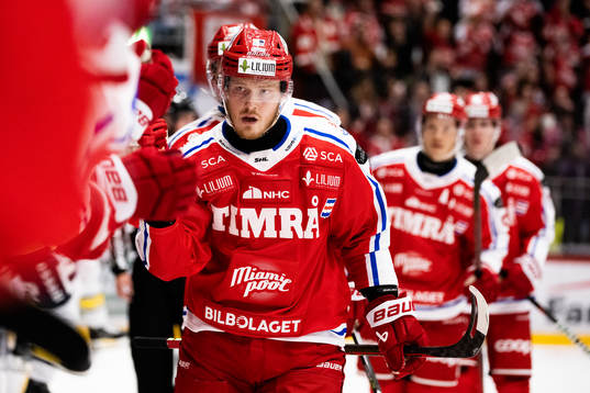 Timrås Erik Andersson jublar