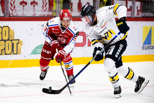 Timrås Anton Wedin och HV71s Victor Sjöholm