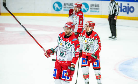 Frölundas Petteri Lindbohm och Patrik Carlsson deppar