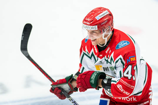 Frölundas Tom Nilsson jublar
