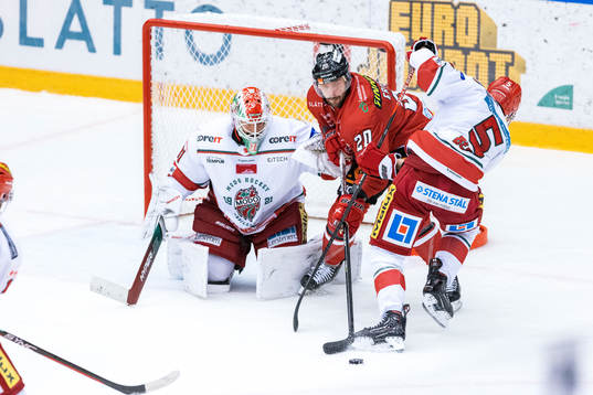 Modos målvakt Marcus Nygren och Vita Hästens Marcus